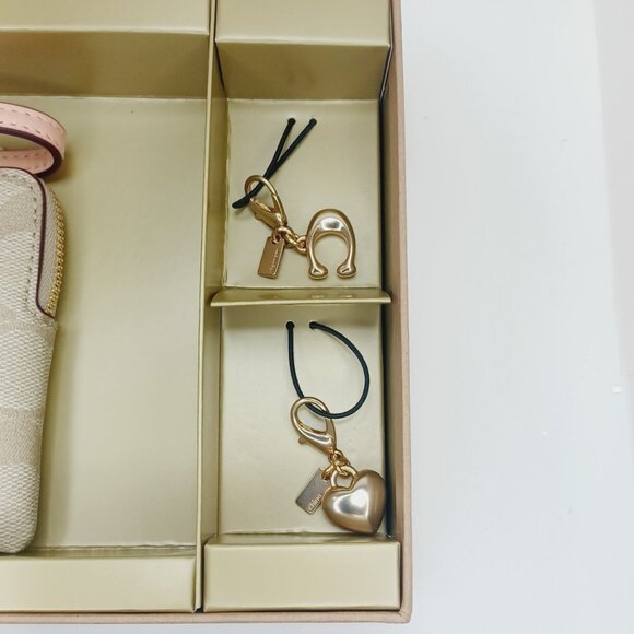 Coach Wristlet Boxed Set w/ Charms - Picture 4 of 4